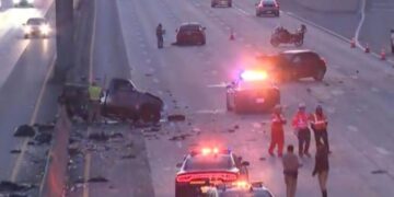 1 dead after five-car crash on 10 freeway in L.A.