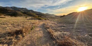 Ventura County teen rescued after rattlesnake bite
