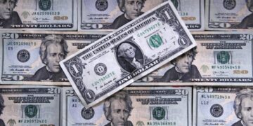 For retirement savings, should I worry about saving taxes or boosting returns?