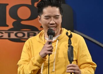 Alex Duong, comedian and ‘Blue Bloods’ actor whose career was taking off, dies at 42 after cancer battle