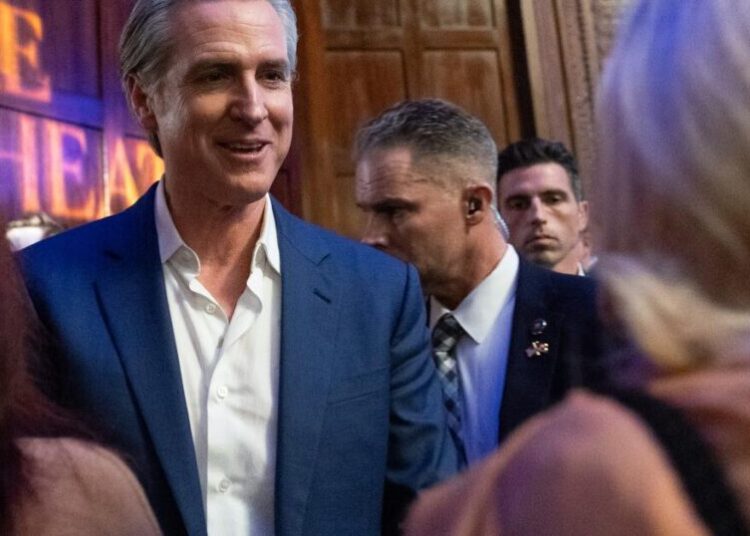 Iran, Israel, pet otters and hair gel. Gavin Newsom’s book tour stops in L.A.