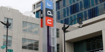 Citing First Amendment, federal judge blocks Trump order to end funding for NPR and PBS