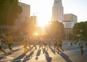 Weaker Santa Ana winds and hotter temps hit L.A.