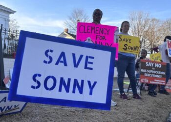 Alabama governor commutes death sentence of inmate whose accomplice fired fatal shot