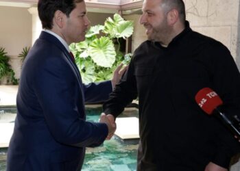 4 killed as Russia and Ukraine trade attacks; Kyiv says new talks with U.S. are set