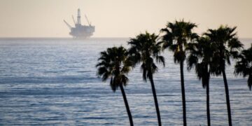 Trump administration orders restart of oil drilling along California coast amid Iran war