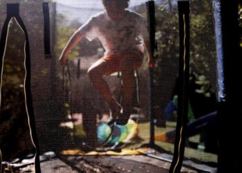 Gamified math. Video read-alouds. Why parents are saying no to screens in class