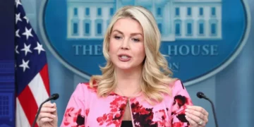 ‘Square this!’ Conservative calls out White House ‘straw man’ as story keeps changing