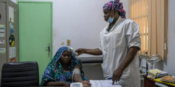 Diabetes, Overlooked and Unchecked, Poses New Risks in Africa