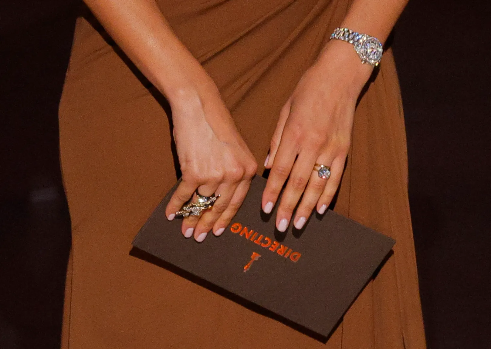 Zendaya's gold band at the Oscars 2026