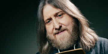 Remembering Cars Without Seatbelts and Athletes Who Smoked