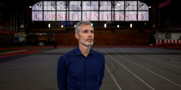 He Studied How to Transport Blood to Wounded Marines