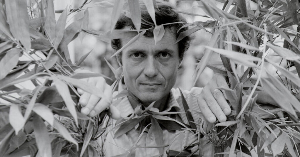 Lessons From the Wild, Elusive Life of a Conservation Giant