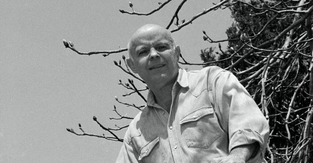 Paul Waldman, Creator and Curator of Art Museum for Birds, Dies at 89