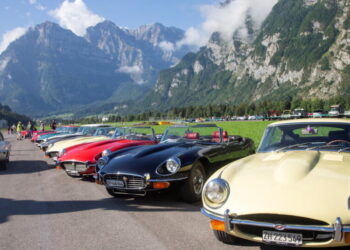 The Mighty Engine That Jaguar Built, and Built Jaguar