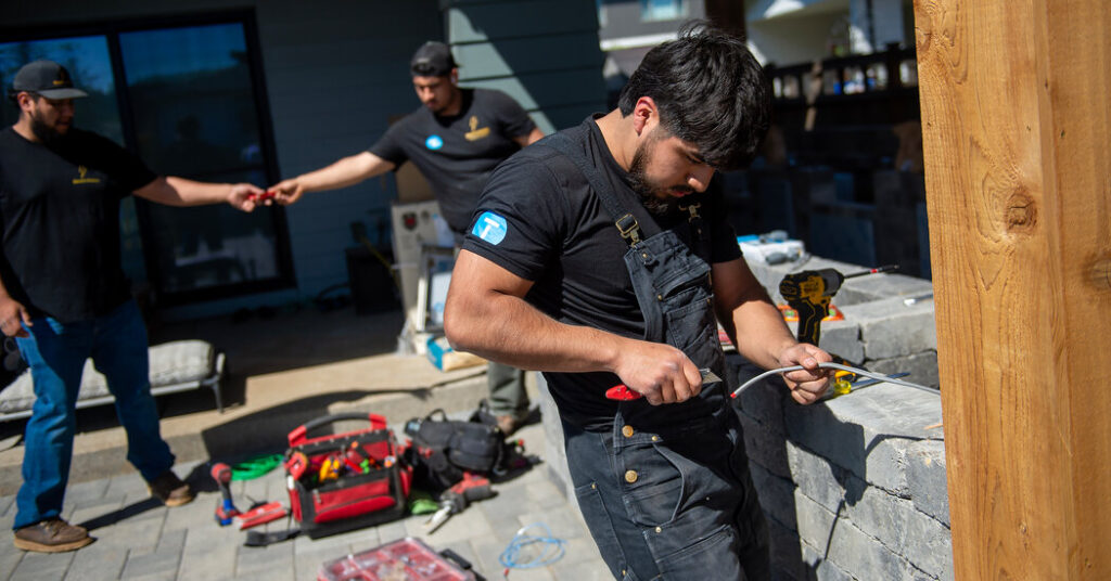 Blue-Collar Work Has Plateaued, Narrowing Options for Young Workers