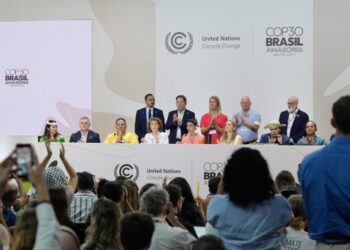 60 Countries to Meet on Phasing Out Fossil Fuels but Are Excluding the U.S.