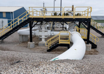 Supreme Court Rejects Oil Company Argument in Fight Over Great Lakes Pipeline