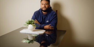 Many Venezuelans Want to Go Home. But They Can’t Get Passports.