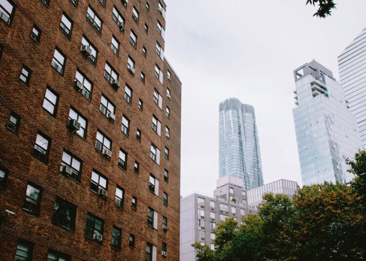 Fight Escalates Over Plan to Demolish and Rebuild N.Y.C. Public Housing