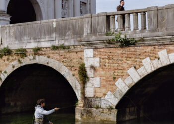 Street Fishing in the Canals of ‘Little Venice’