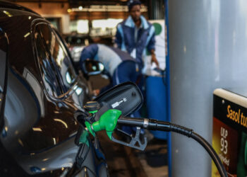 Oil Prices Jump and Stocks Drop After Trump’s White House Speech