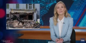 Desi Lydic Would Like Trump to Take a Hint