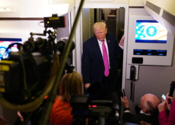 Rival Nations Seize On Choke Points to Counter Trump