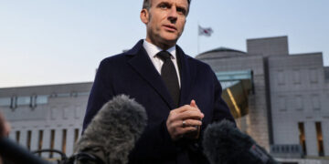 Macron Voices Europe’s Frustration With Trump as Fighting Rages and Missiles Fly