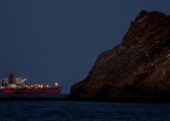 Iran Says It Will Oversee Strait of Hormuz Traffic, Even in Peacetime