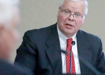 Wisconsin Universities Chief Defies Board’s Push for Resignation