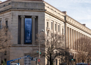 Justice Dept. Says Trump Doesn’t Need to Hand Over Presidential Records After Office