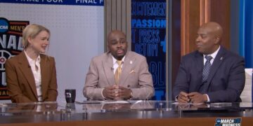 On ‘S.N.L.,’ Bondi Boasts of Being ‘First Woman Ever Fired as Attorney General’