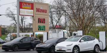 ‘Twelve Dollars for Two Gallons’: E.V.s Lure Drivers as Gas Prices Rise
