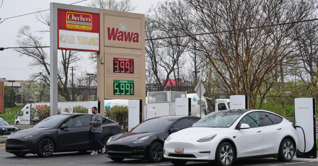 ‘Twelve Dollars for Two Gallons’: E.V.s Lure Drivers as Gas Prices Rise