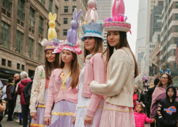 Gray Skies but Pastels Aplenty at the Easter Parade
