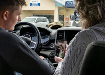 ICE Agents Detain Newlywed Spouse of Soldier Training to Deploy