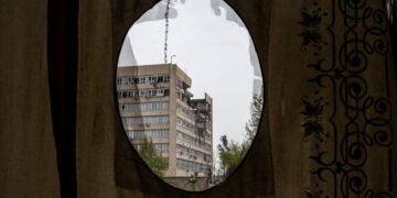 Trump Says Iran Cease-Fire Proposal Is ‘Not Good Enough’ as Deadline Approaches