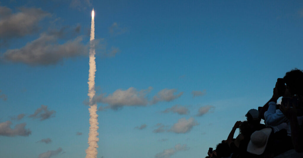 What’s the Point of Sending People Into Space? An Astronaut, Scientist and Journalist Debate.