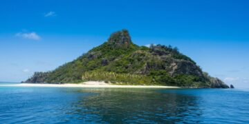 Cruise Ship Runs Aground Off Island Where ‘Cast Away’ Was Filmed