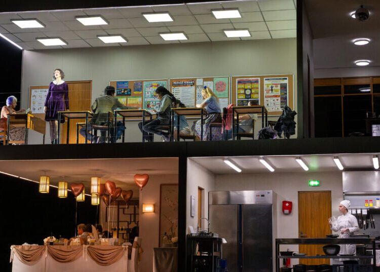 Review: Seeing a School Shooting on America’s Biggest Opera Stage