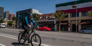 Iranians in L.A. Watch Fearfully as Trump Threatens a Civilization