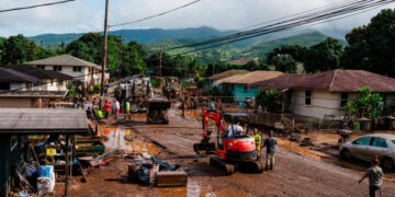 Hawaii, Still Reeling From Floods, Is Facing Another Powerful Storm