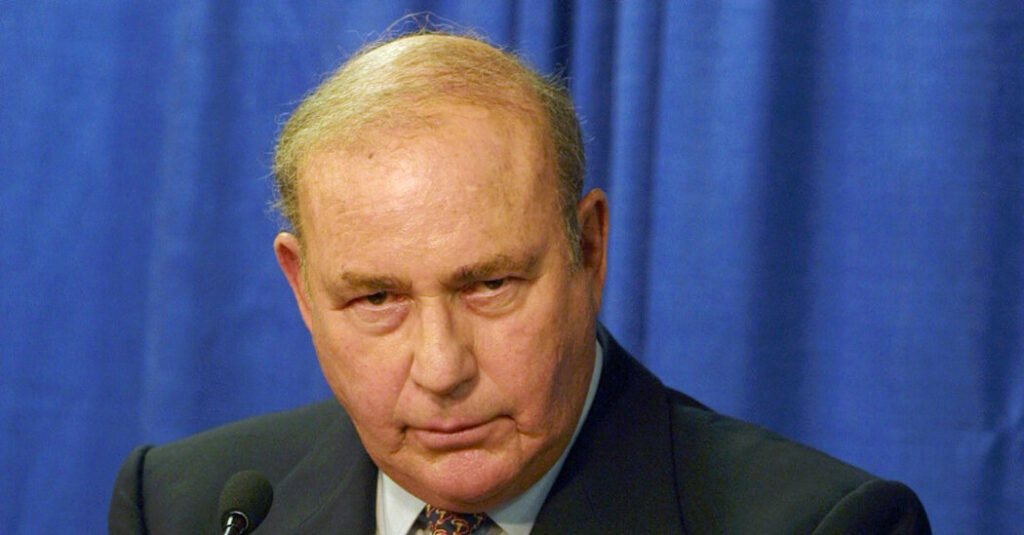 David B. Cornstein, Envoy Who Built U.S. Ties to Orban, Dies at 87