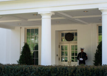 36 Hours of Chaos: The Scramble for a Cease-Fire in Iran