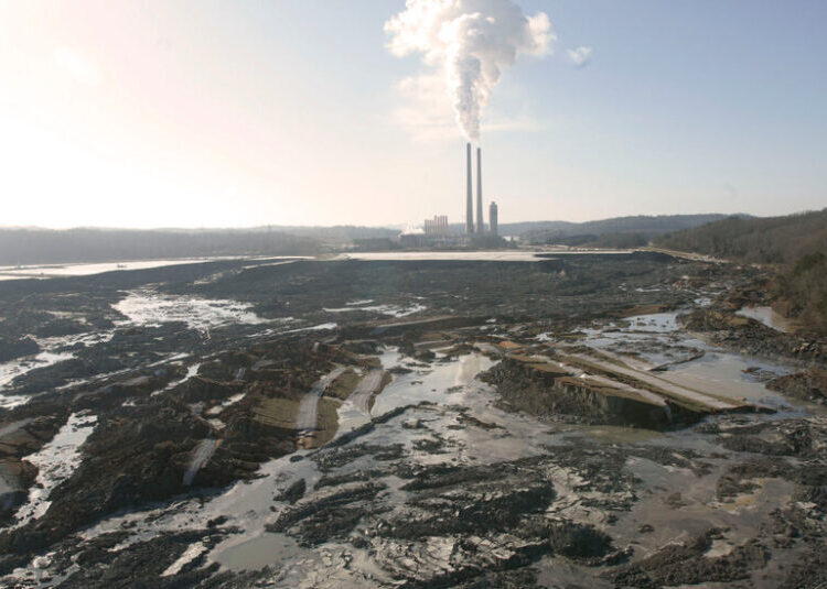 In a Boost to Coal, E.P.A. Moves to End Biden’s Toxic Ash Disposal Rules