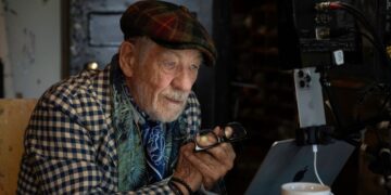 ‘The Christophers’ Review: Fine Art, Frayed Artists