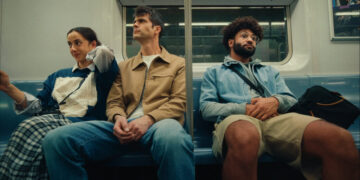 ‘The Travel Companion’ Review: Friendship, Insecurely Fastened