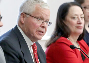 Top Regent Defends Firing of Wisconsin University Leader