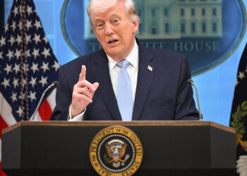 Trump Lashes Out at Prominent Conservatives Over Iran War Criticism